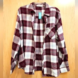 Maurices brand burgundy & white plaid flannel